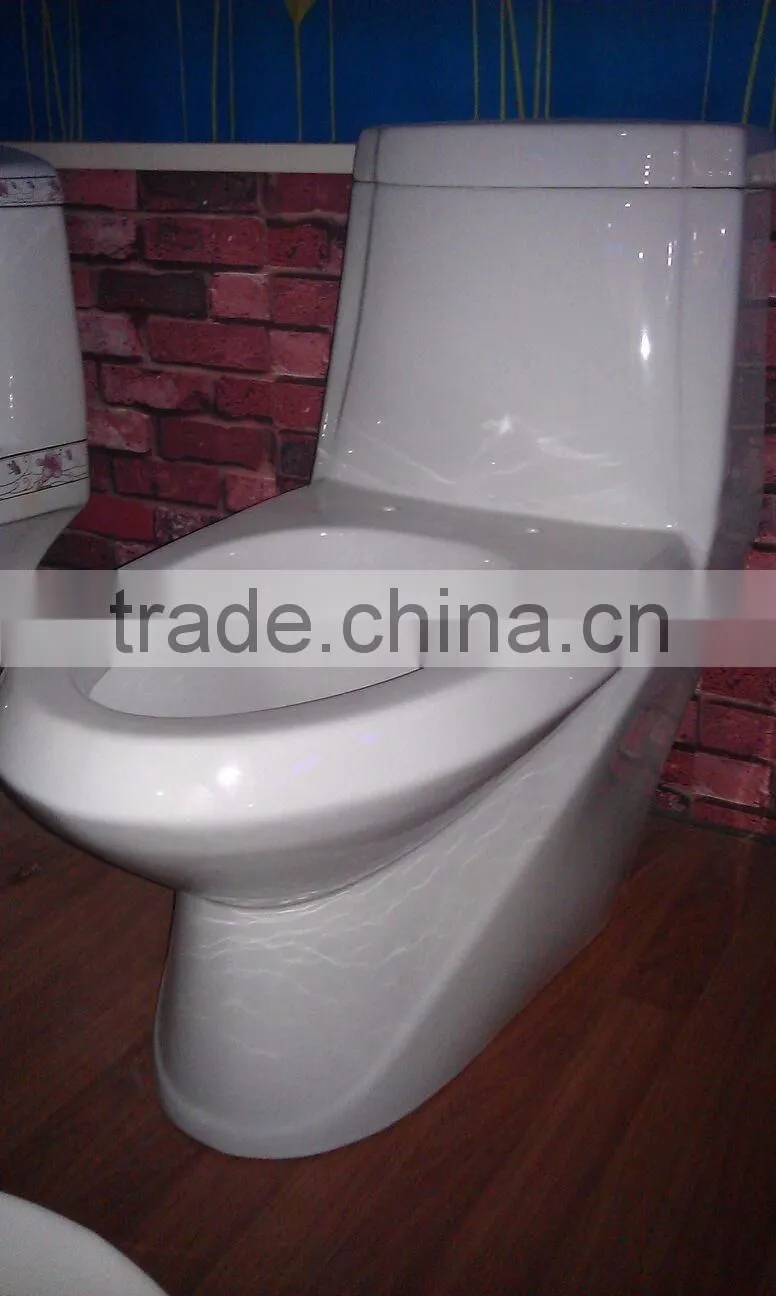 China sanitary ware bathroom toilet wc ceramic one piece toilet bowl design