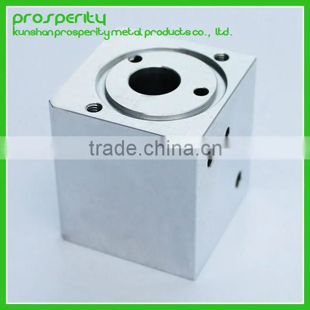 CNC machining machined medical parts/medical three-way valve