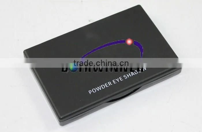 18 Colors shimmery eye shadow