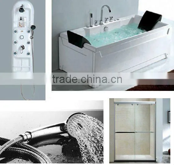 Colored Hotel Luxurious Bathtub