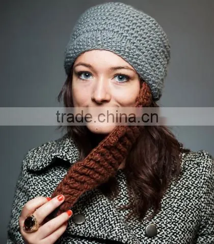 Wholesales Ski Face Mask Knitted Pattern Hat with Top Ball