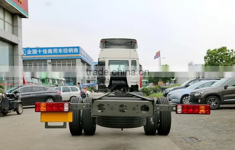 HOWO T5G Van Cargo Truck 280HP 6x2 >10ton of high quality