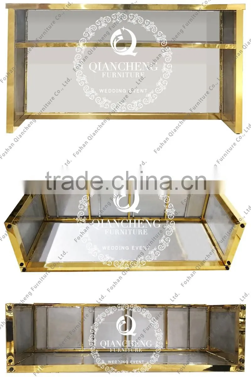 Rose Golden wedding cake table for banquet hall