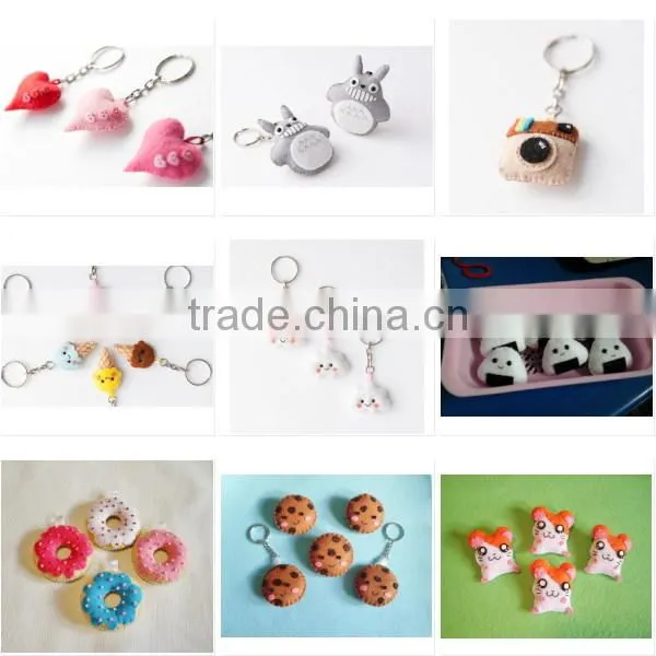 New hot sale China animal design cheap wholesale fashion key ring products promotional gift craft fabric felt wolf keychain