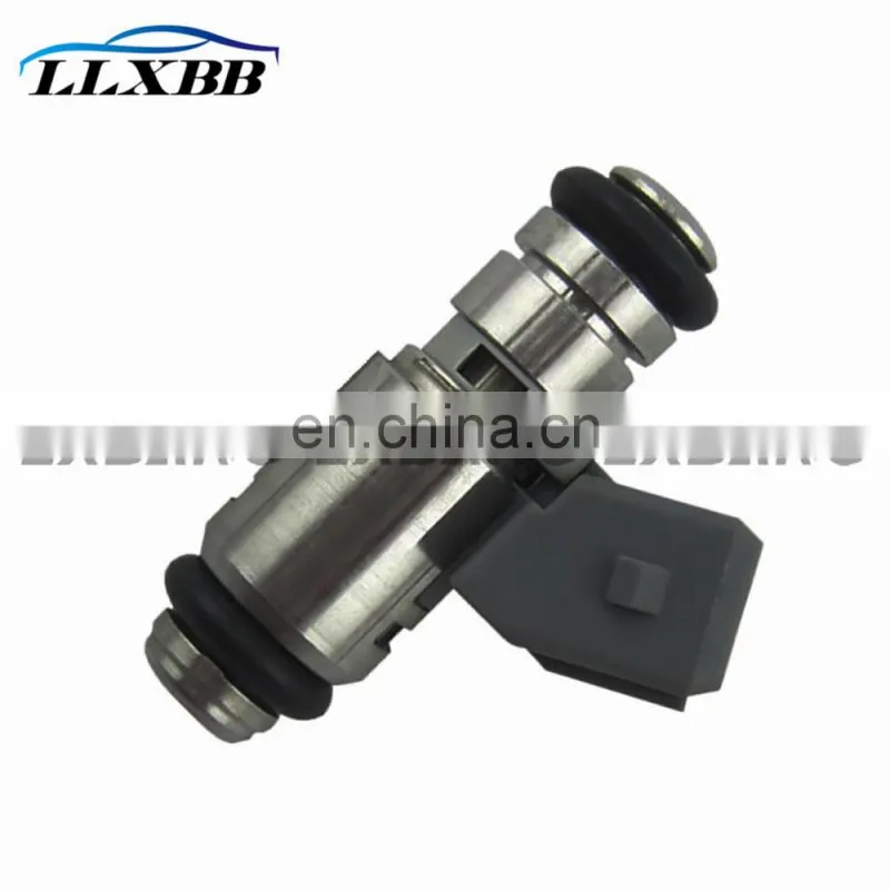 Original Fuel Injector Injection Nozzle IWP044 For VW Gol Parati Polo Quantum Santana Saveiro 501.088.02