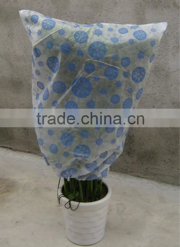 Snow printing PP non woven plant cover