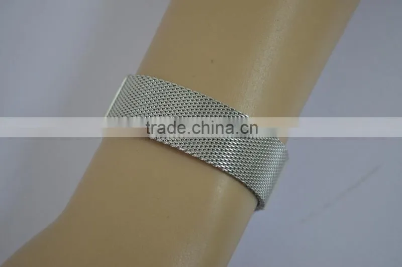 Fashional Stainless Steel Bracelets Can be Slided with Letters