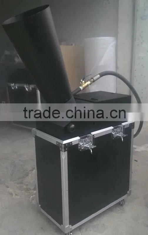 Stage Special Confetti Effect with RoadCase Gas Co2 Confetti Cannon Machine Flycase Smaller Size Easy For Transportation