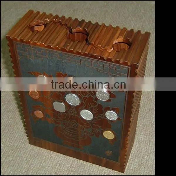 Luxury souvenirs antique wooden coin box