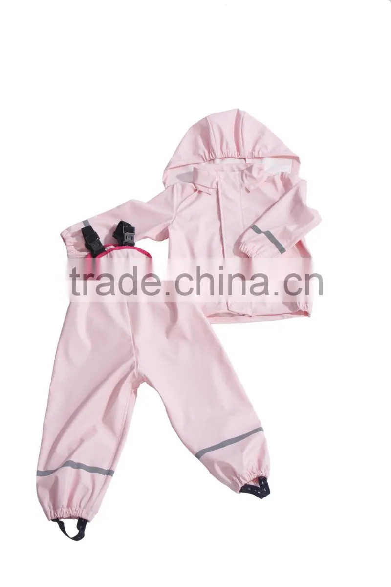 2015 new fashion design girls pu rainwear