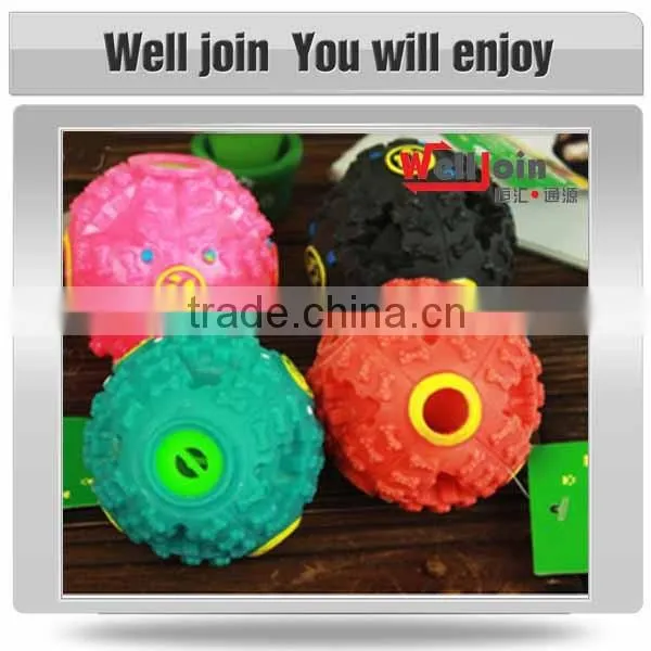 Popular pet toys squeaky rubber pet food ball