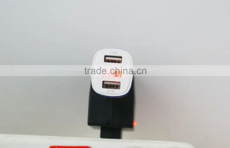 Faste Charging Dual Car Charger For iPhone Samsung with LCD Display