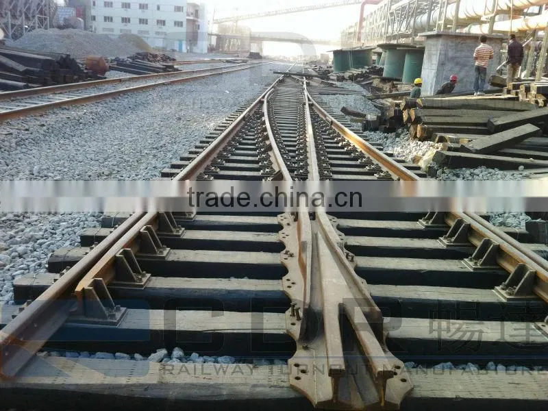 Railway switch and crossing