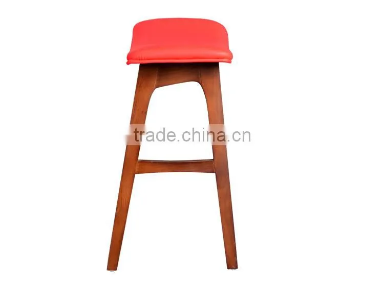 BS004 Stackable stool