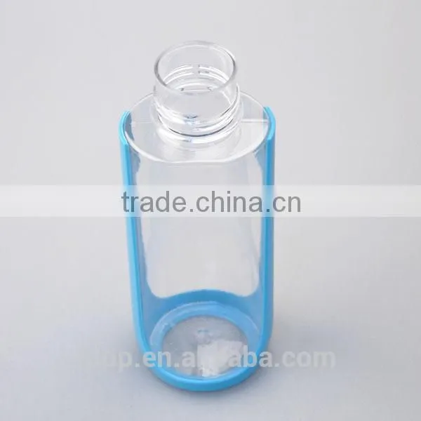 Plastic sports water bottle with top handle