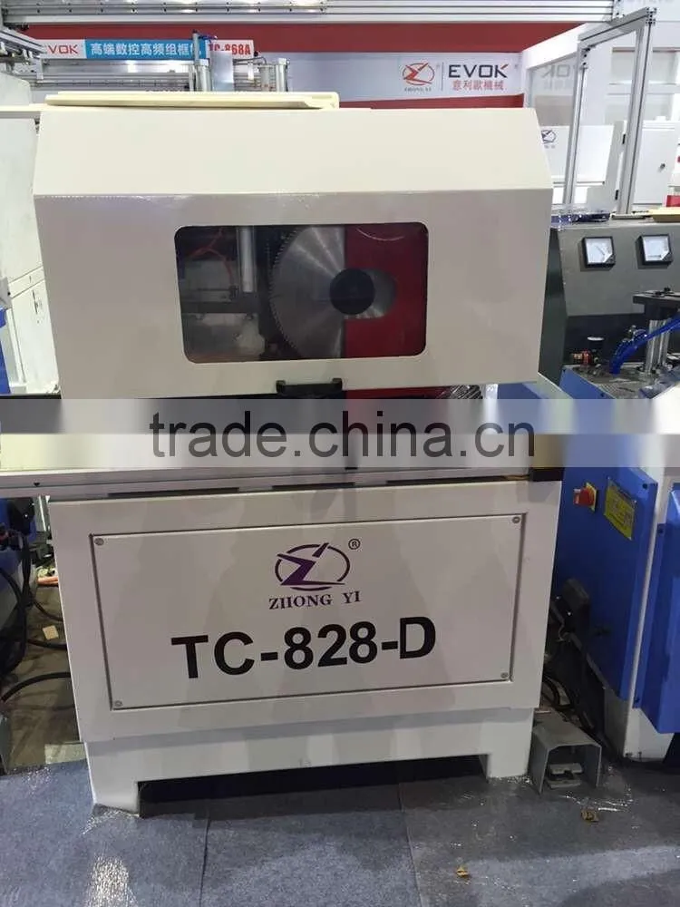 CNC Wood Cutting Machine 90 Degree