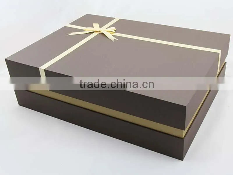 Luxury wedding dress packaging box