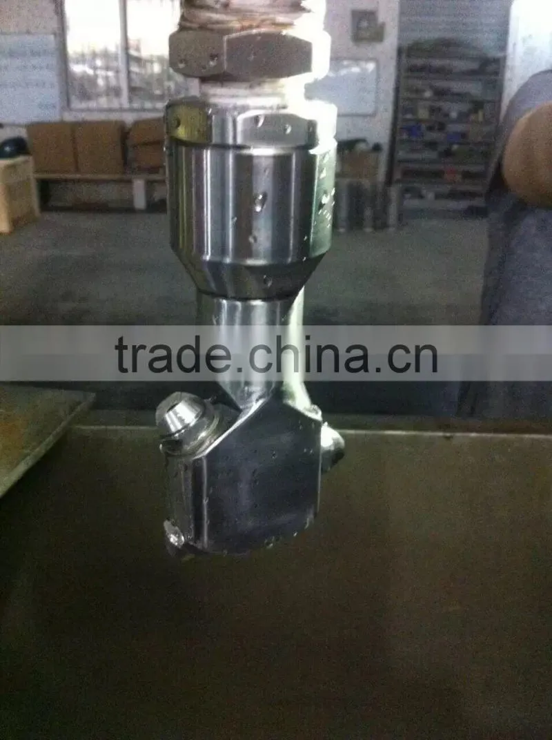 rotating water spray nozzle