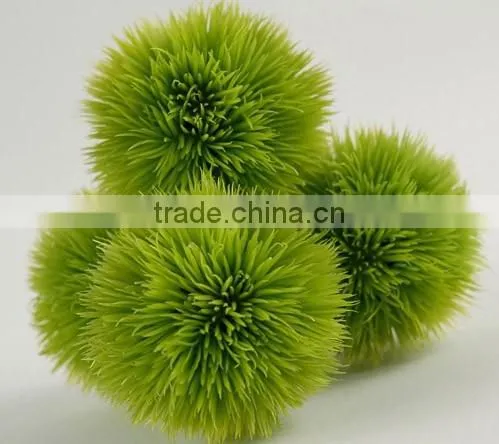 Plastic grass ball
