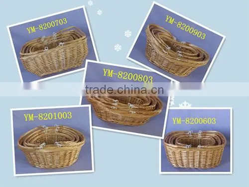 Wicker basket for shopping