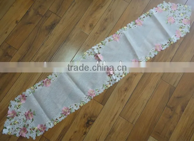 100% Polyester Hand Embroidery Floral Tablerunner