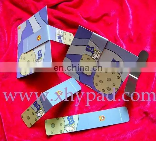 Factory wholesale custom die cut magnetic laminated bookmarks