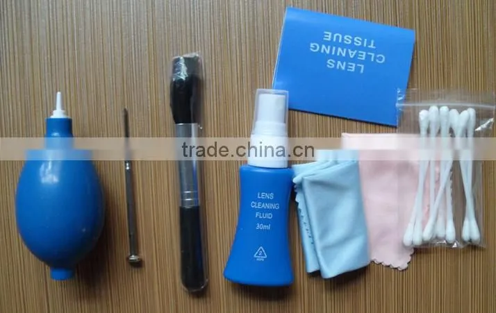 Eyeglasses Cleaning Kit for DSLR Cameras (Canon, Nikon, Pentax, Sony)