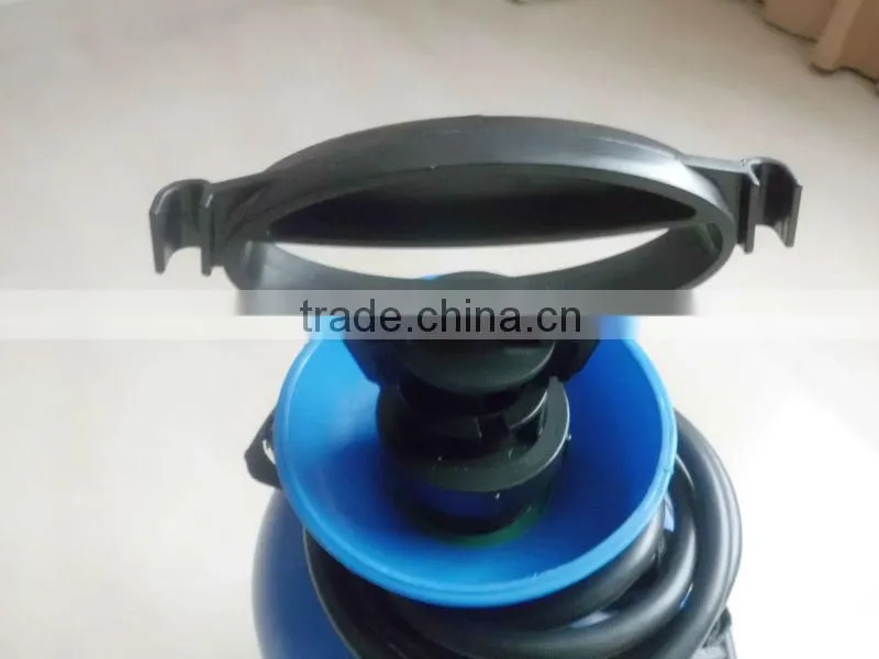 11L hand pump compression plastic garden sprayer