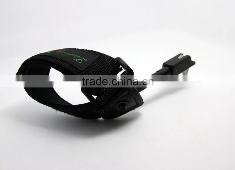 Hardcore forward archery release for compound bow