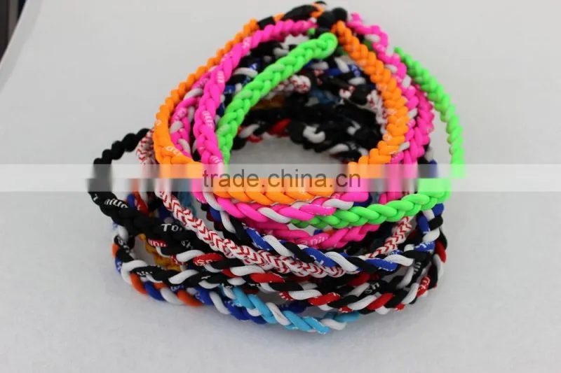 2015 cheap custom silicone rubber necklace,silicone necklace cord