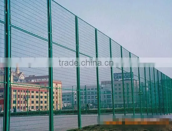 fence mesh (gold factory)