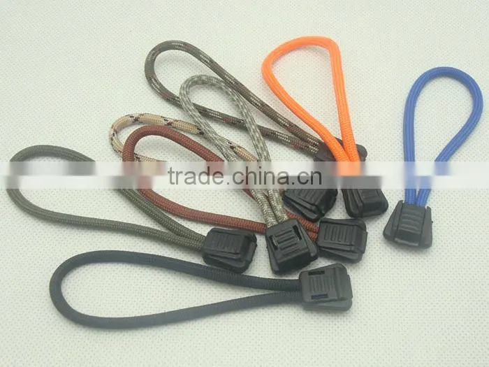 Custom Design Braided Handmade Cobra Weaving Paracord Zipper Puller Fist Knot Paracord Zipper Puller