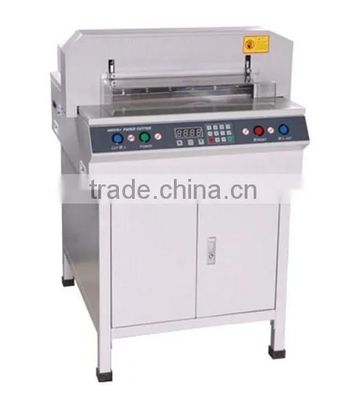 Digital paper cutting machine