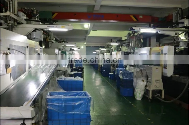 The new factory of making acrylic cosmetic packaging more professional and more quality assurance