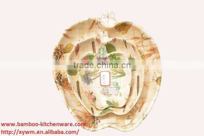 Unique Bamboo Woven Wooden Bread Fruit Apple Shaped Bowl