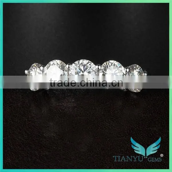 New Style Fashion Artificial diamond jewellery 925 Sterling Sliver Wedding Rings Round Cut Moissanite Gems for Rings Price
