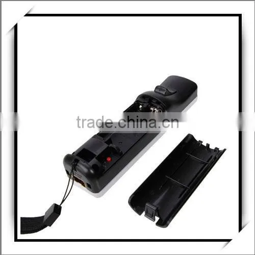 For Wii Remote And Nunchuck Controller With Case (White+Black) -84004501