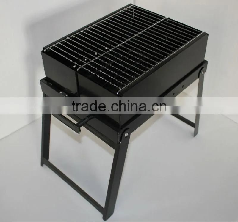 folding charcoal grill for 6 people, camping tool ,outdoor BBQ grill