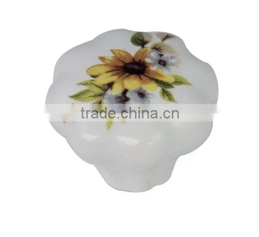 Ceramic flower knob use for furniture
