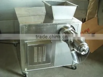 Chicken Deboning Machine to separate meat and bone