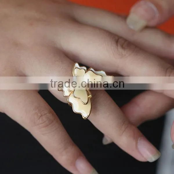 FOR GIRLS FASHION WEDDING DIAMOND RING NEW PRODUCT 2014 DIAMONDS RING PRICE