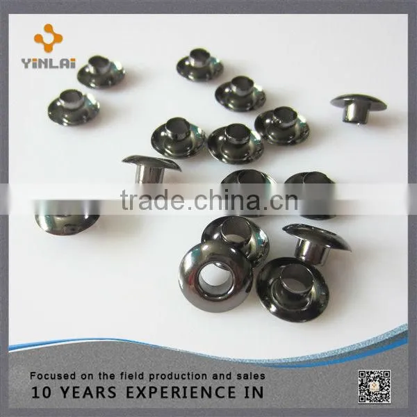 Decorative metal eyelet for shoe accessories
