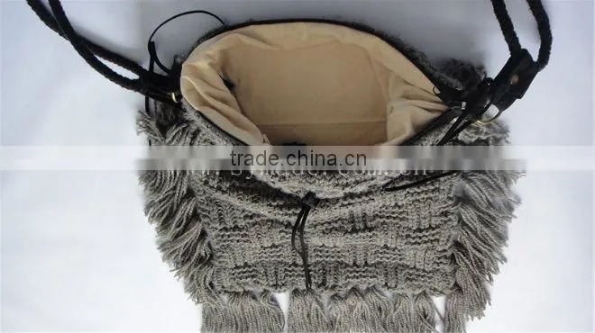 hand knitted ladie's handbag