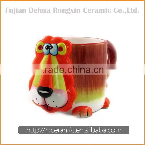 Hand-painted 3D lion ceramic mug with inside
