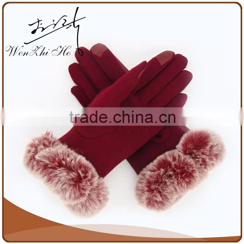 Free Sample Winter Outdoor Women Wearing Leather Gloves