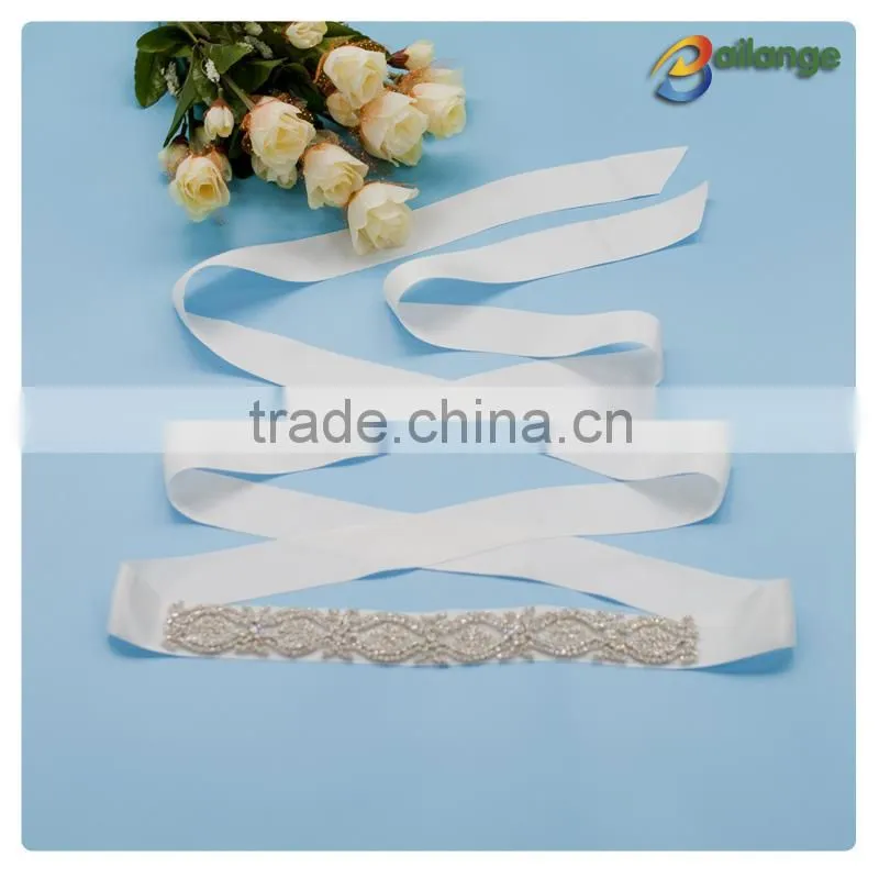 Hot selling new design rhinestone trim for women