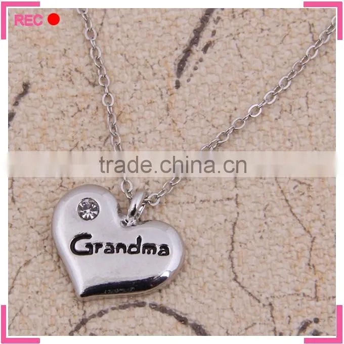 Pendant necklaces jewellery with heart pendant, grandma necklaces for young girls