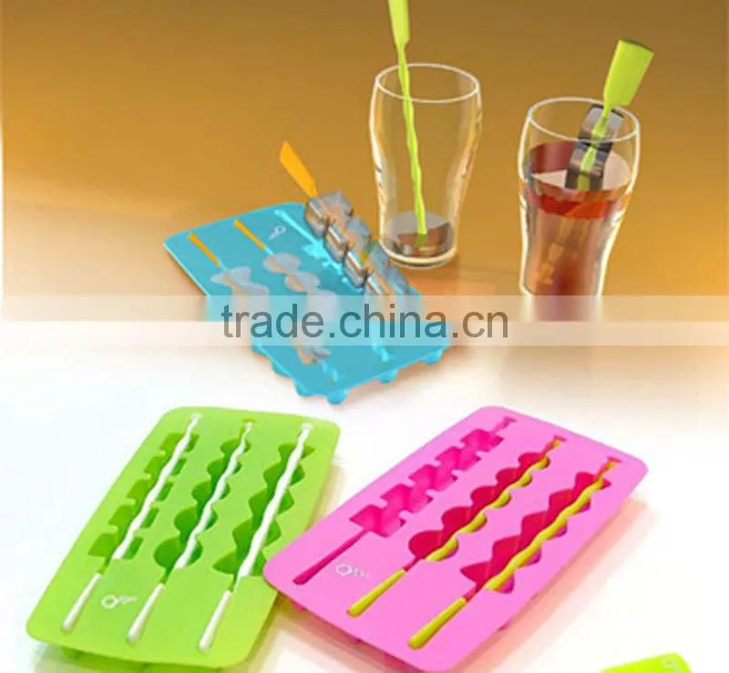 FDA&LFGB Insect shaped Orange Silicone Cake Molds