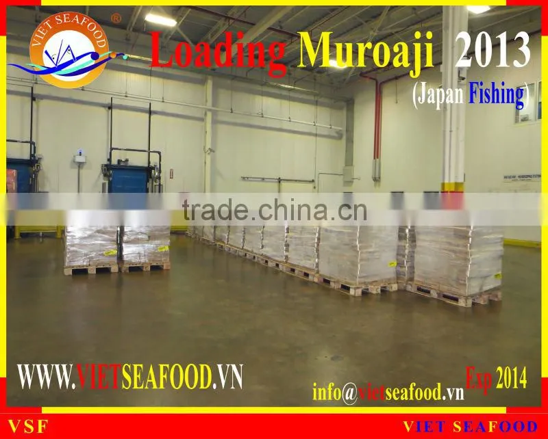 LOADING MUROAJI FOR TUNA BAIT