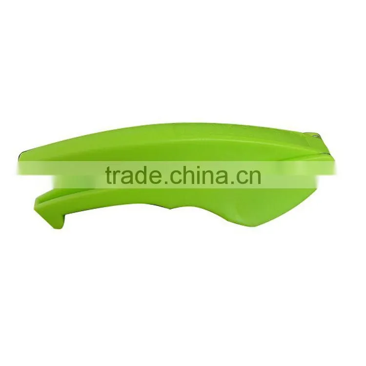 ZY-F1488 2016 new kitchen gadgets stainless steel garlic press as seen on tv